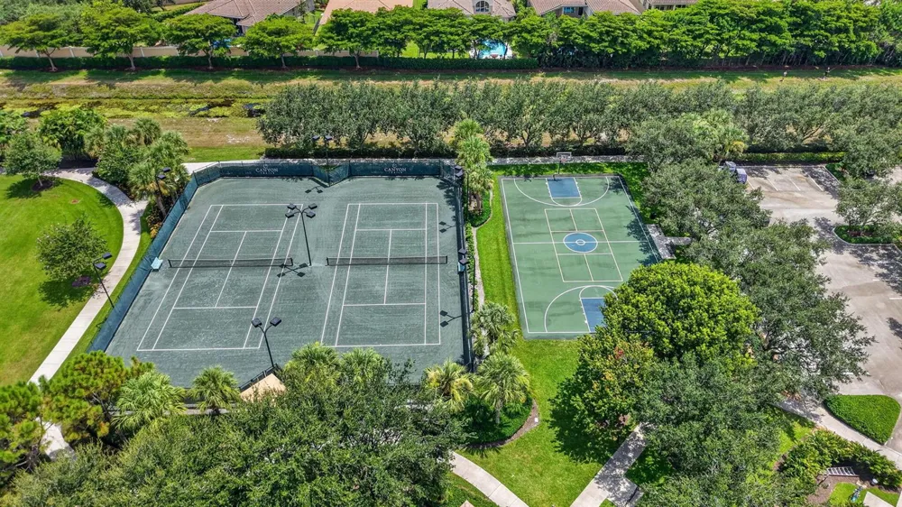 8142 Kendria Cove Terrace Boynton Beach, FL 33473