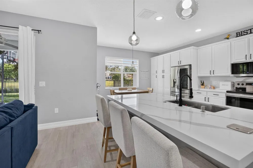 8142 Kendria Cove Terrace Boynton Beach, FL 33473