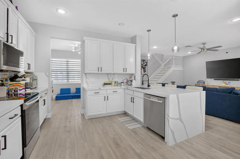 8142 Kendria Cove Terrace Boynton Beach, FL 33473