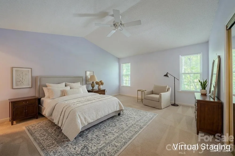 902 Woodlea Court Asheville, NC 28806