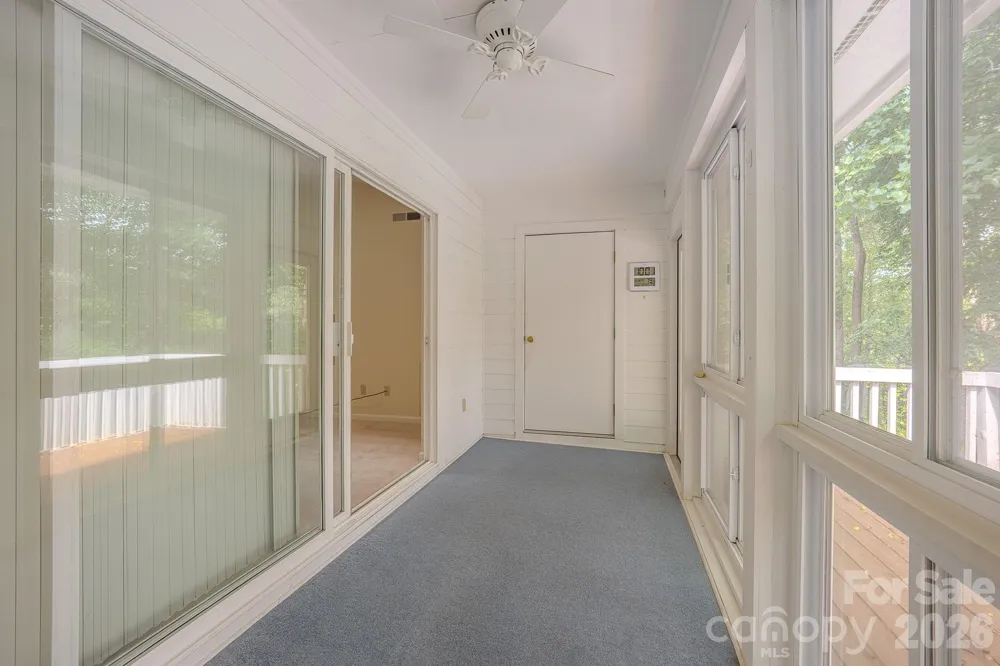 902 Woodlea Court Asheville, NC 28806