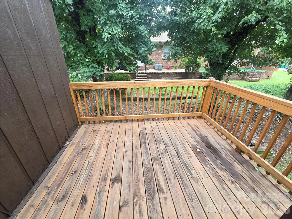 525 12th Street SW #26 Hickory, NC 28602