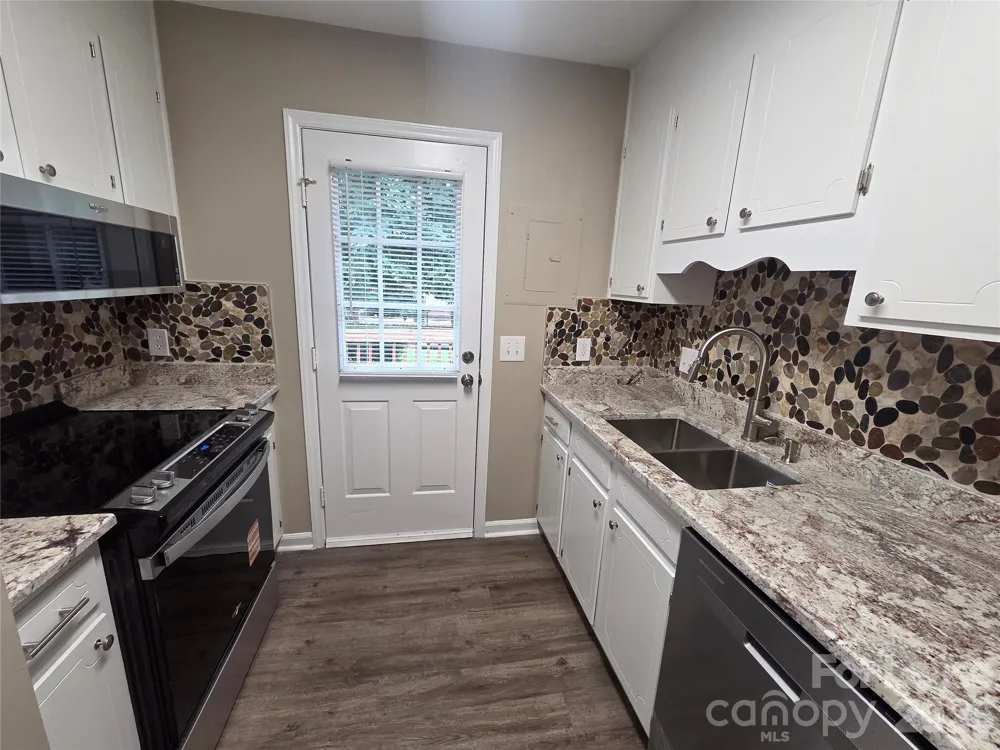525 12th Street SW #26 Hickory, NC 28602