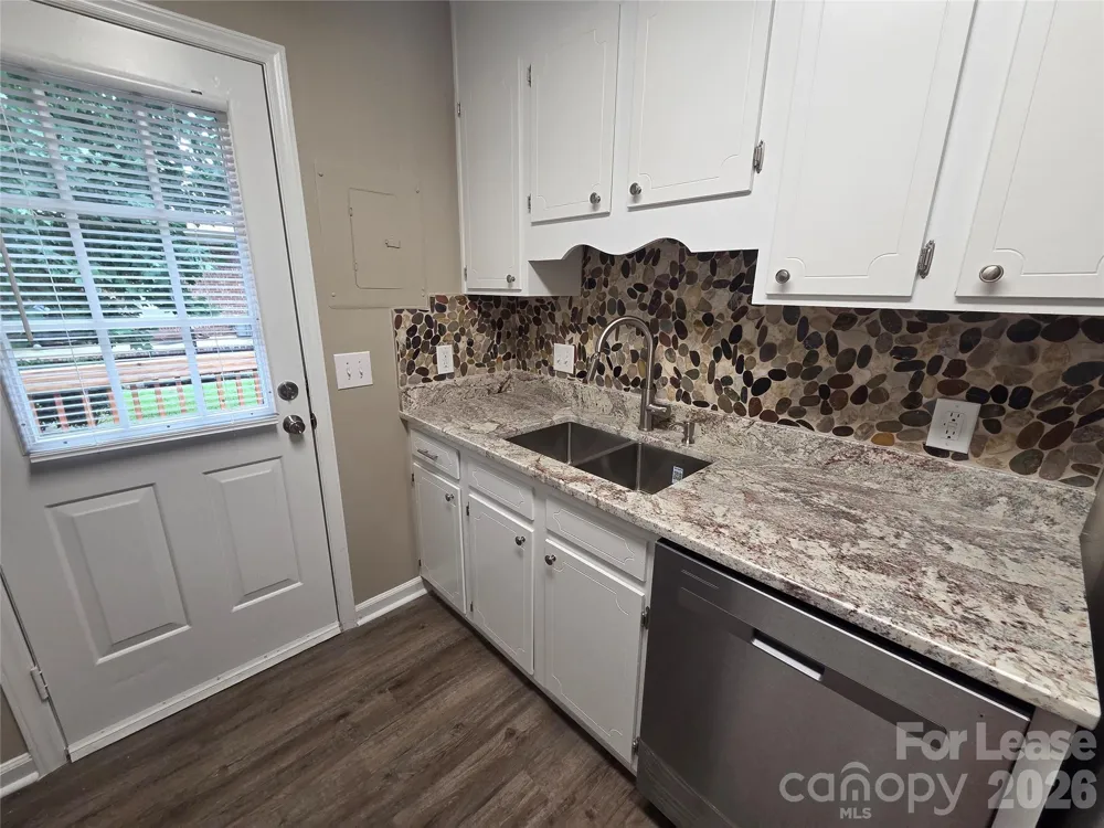 525 12th Street SW #26 Hickory, NC 28602