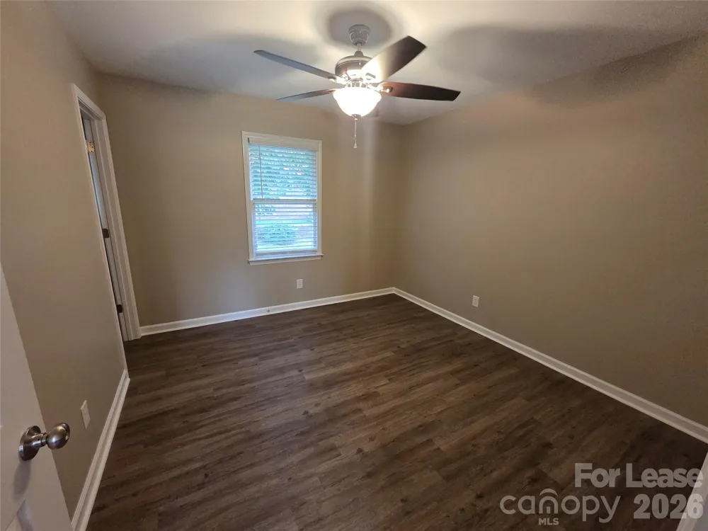 525 12th Street SW #26 Hickory, NC 28602