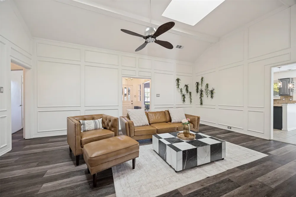 9140 Sweetwater Drive Dallas, TX 75228
