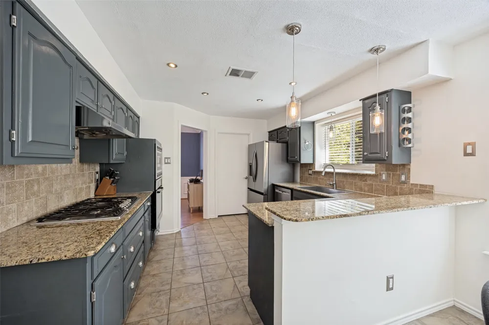 9140 Sweetwater Drive Dallas, TX 75228