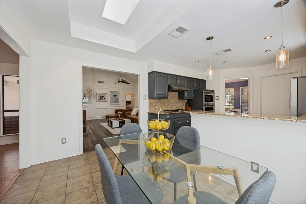 9140 Sweetwater Drive Dallas, TX 75228