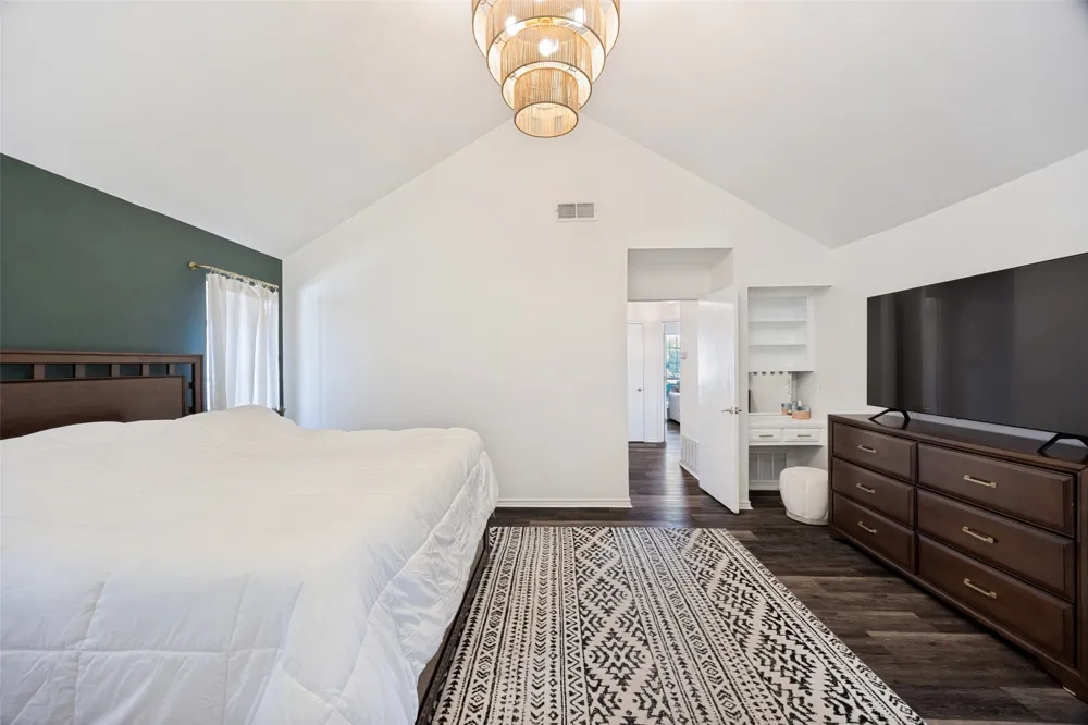 9140 Sweetwater Drive Dallas, TX 75228
