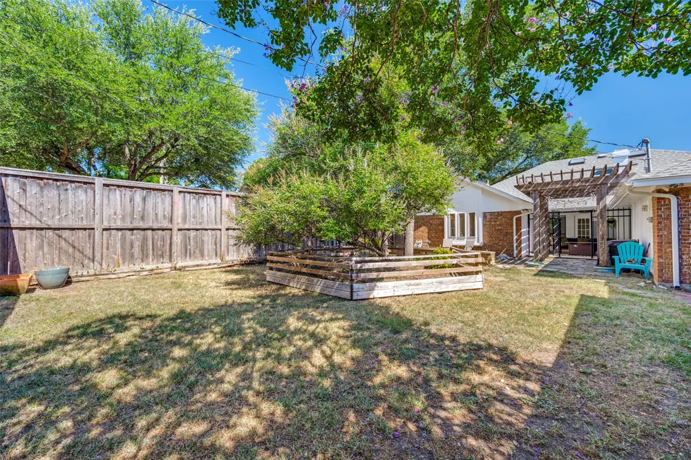 9140 Sweetwater Drive Dallas, TX 75228