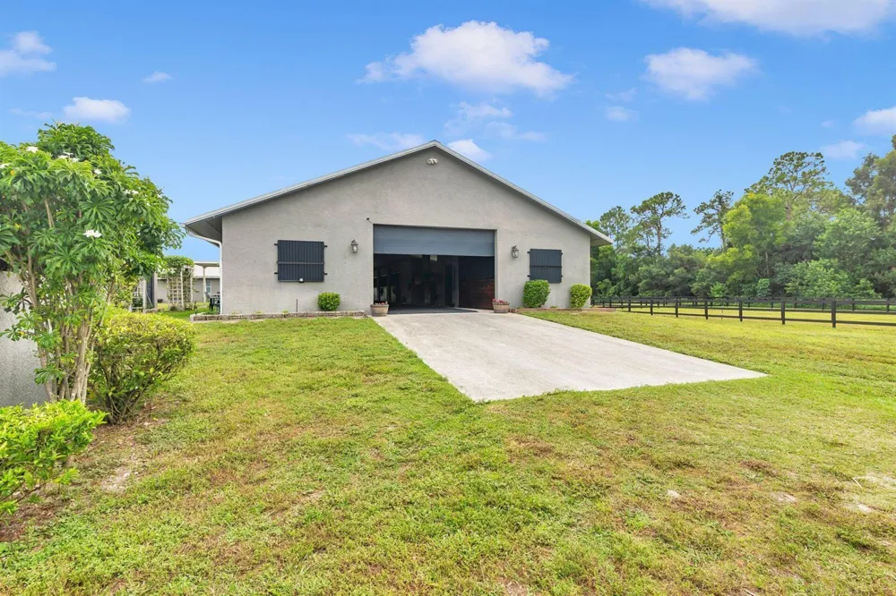 2770 E ROAD 