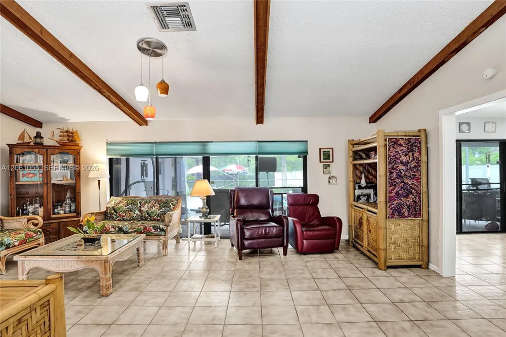 1221 NW 78th Ave Plantation, FL 33322