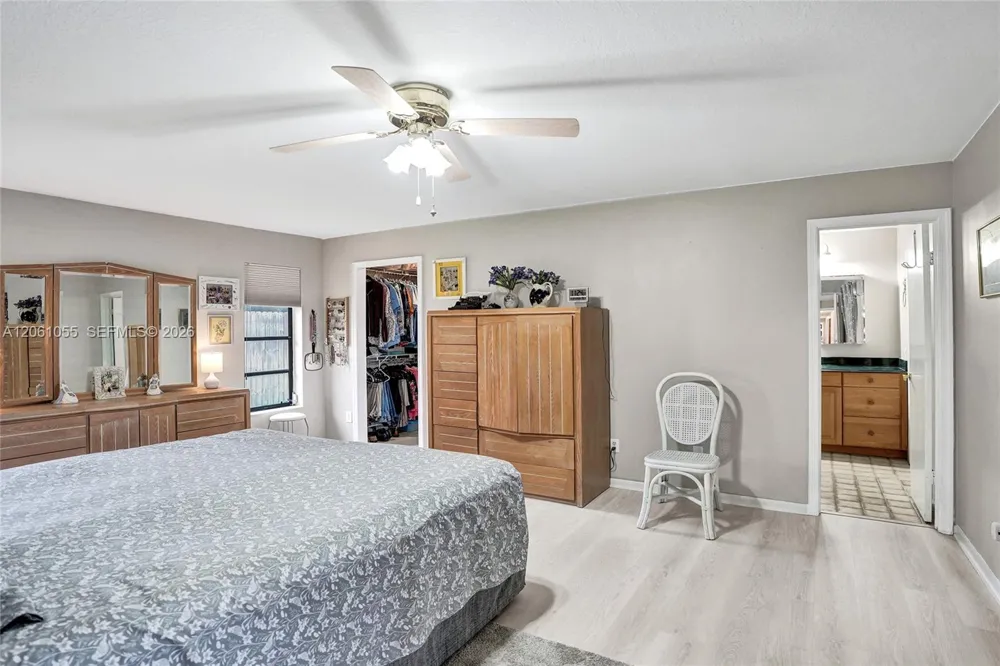 1221 NW 78th Ave Plantation, FL 33322