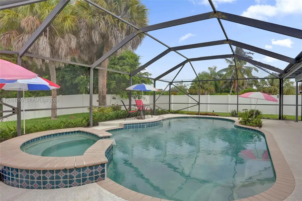 1221 NW 78th Ave Plantation, FL 33322