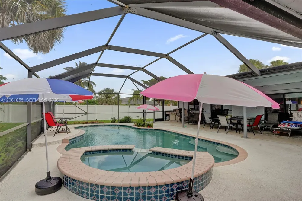 1221 NW 78th Ave Plantation, FL 33322