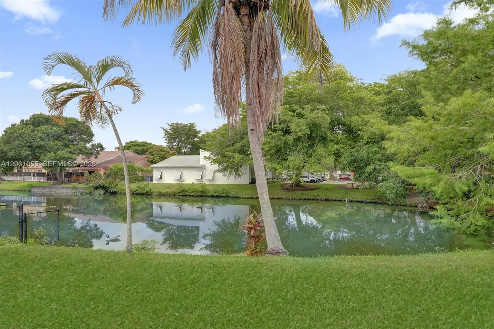 1221 NW 78th Ave Plantation, FL 33322