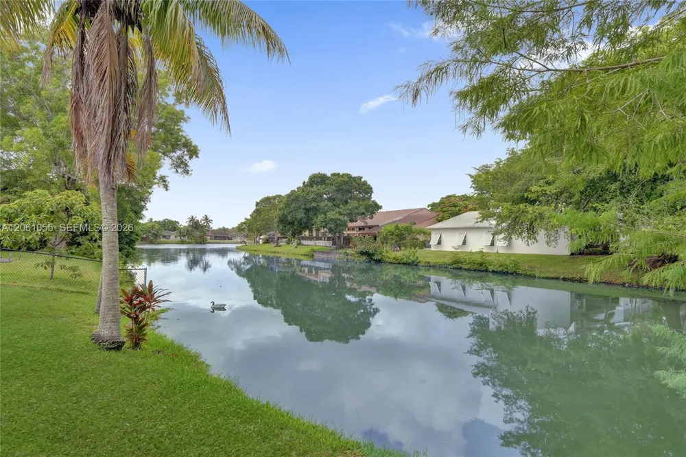 1221 NW 78th Ave Plantation, FL 33322