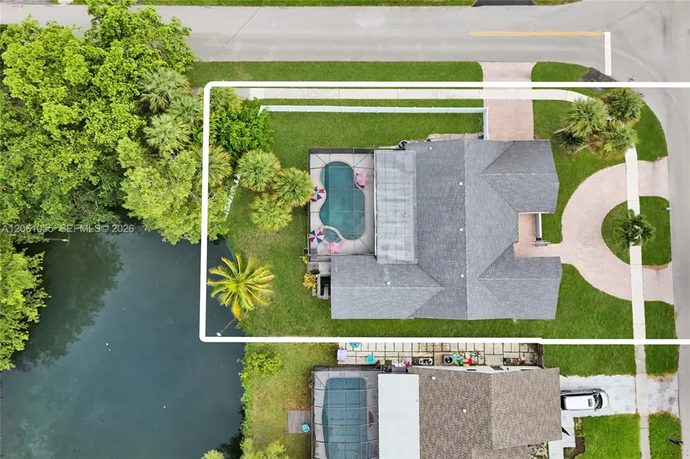 1221 NW 78th Ave Plantation, FL 33322