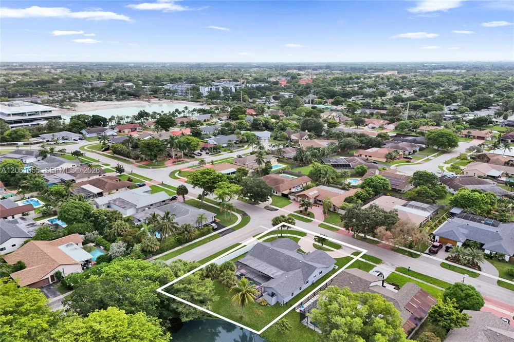 1221 NW 78th Ave Plantation, FL 33322