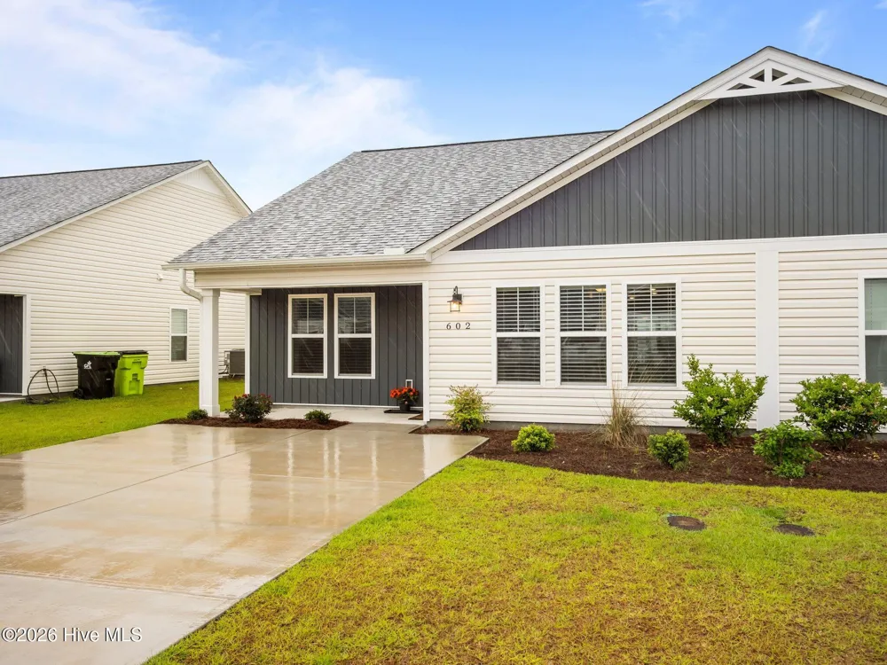 602 Villa Cove Newport, NC 28570