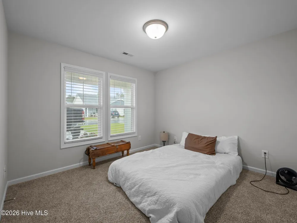 602 Villa Cove Newport, NC 28570