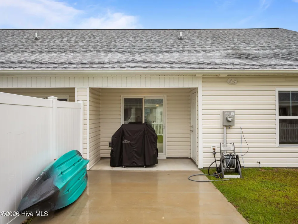 602 Villa Cove Newport, NC 28570