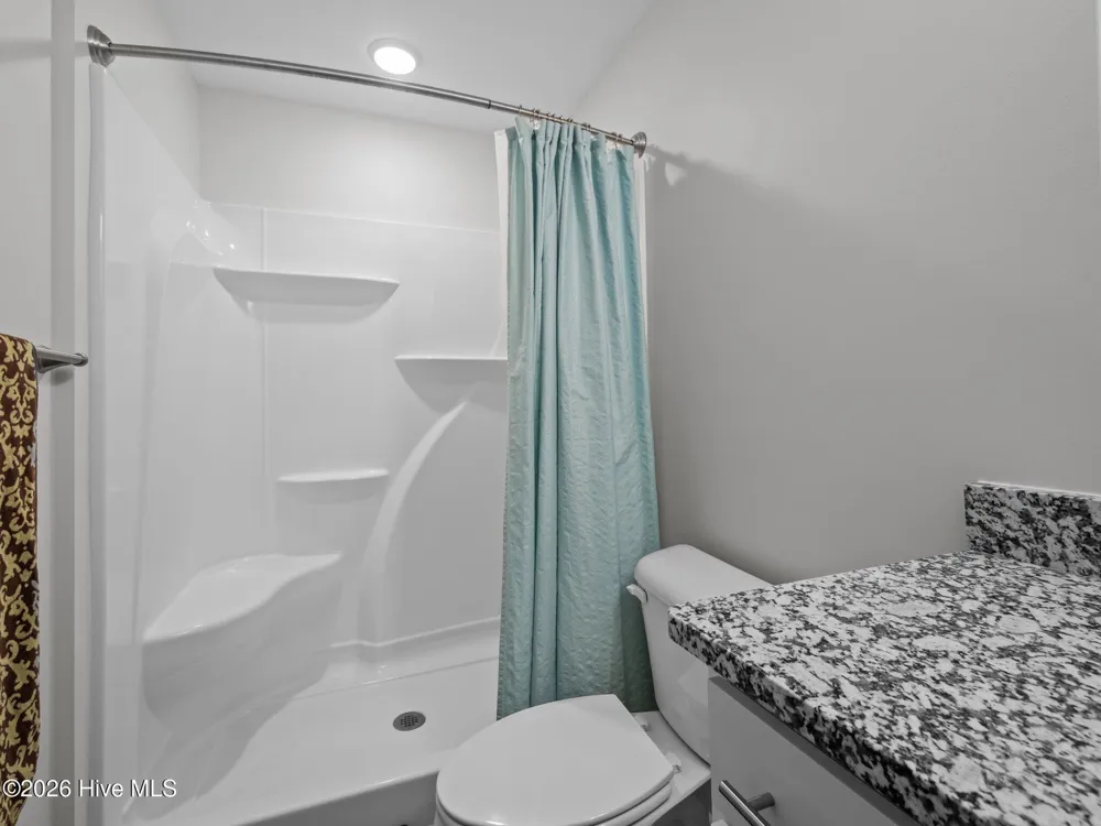 602 Villa Cove Newport, NC 28570
