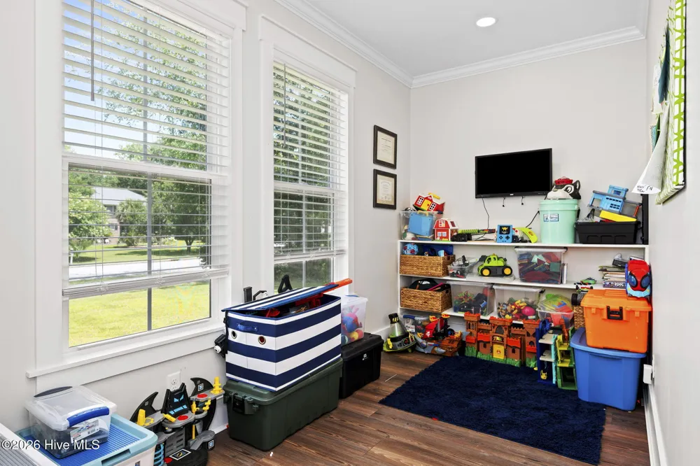 2703 E Fairway Road Morehead City, NC 28557
