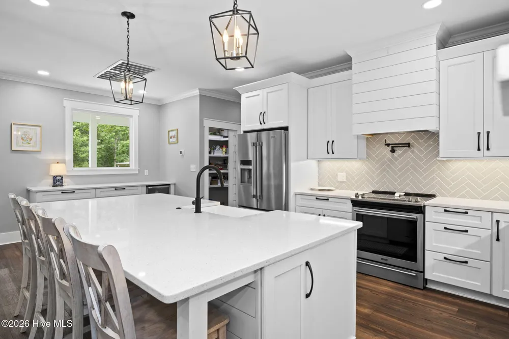 2703 E Fairway Road Morehead City, NC 28557