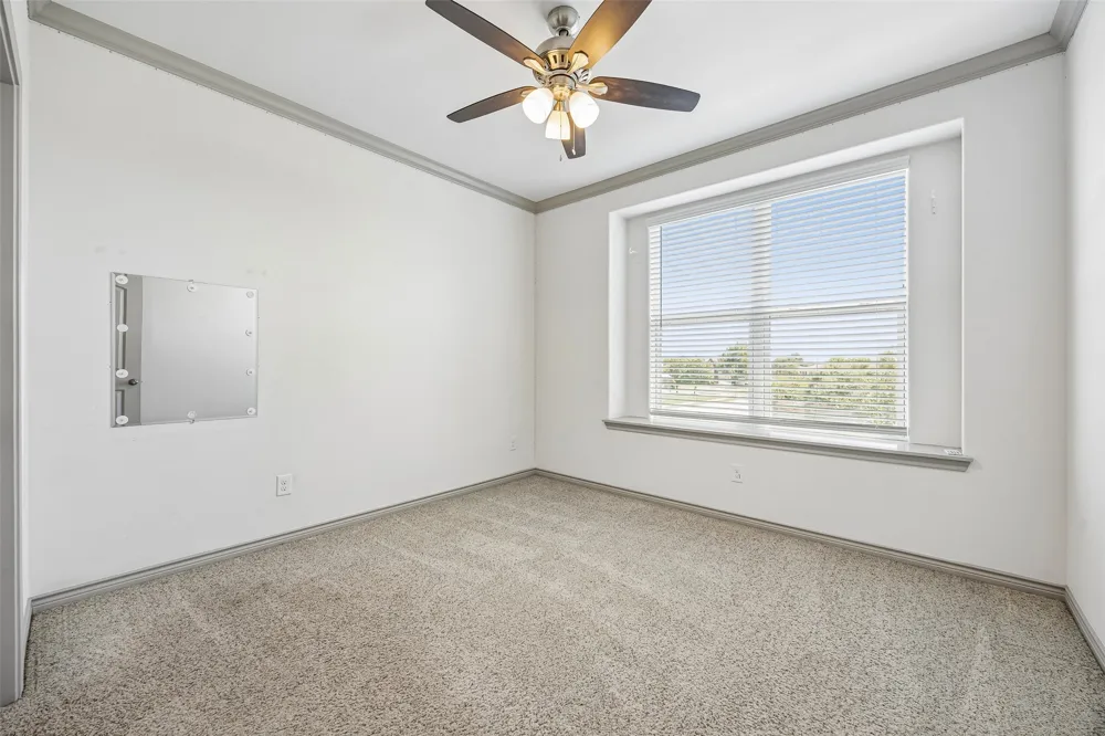 1325 Summerset Lane Burleson, TX 76028