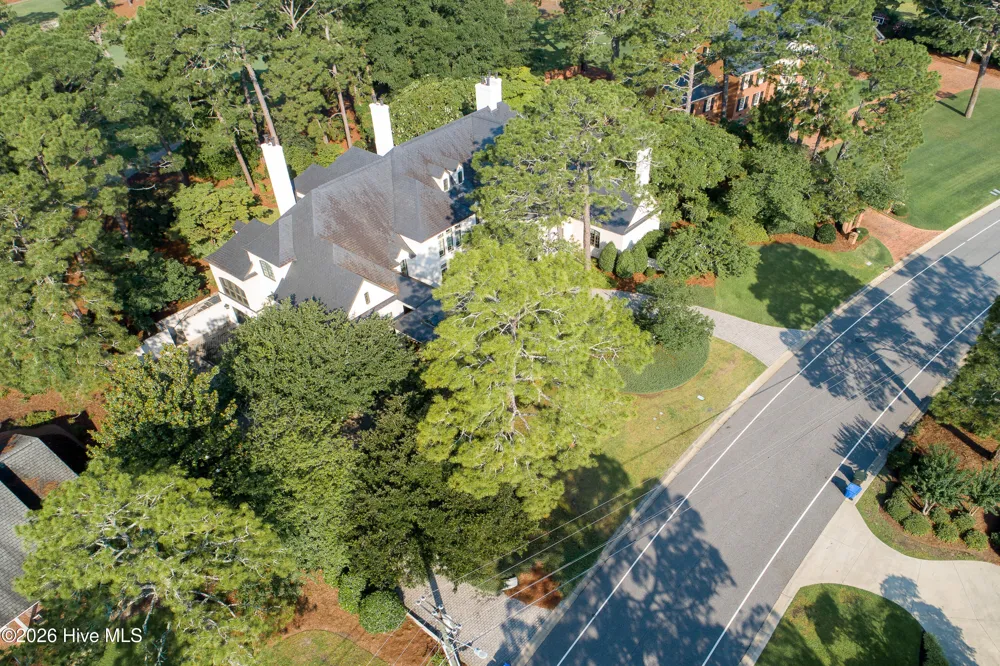 1128 Longleaf Drive Fayetteville, NC 28305