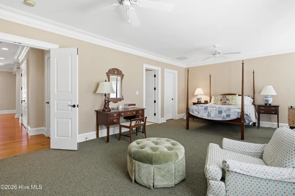 1128 Longleaf Drive Fayetteville, NC 28305