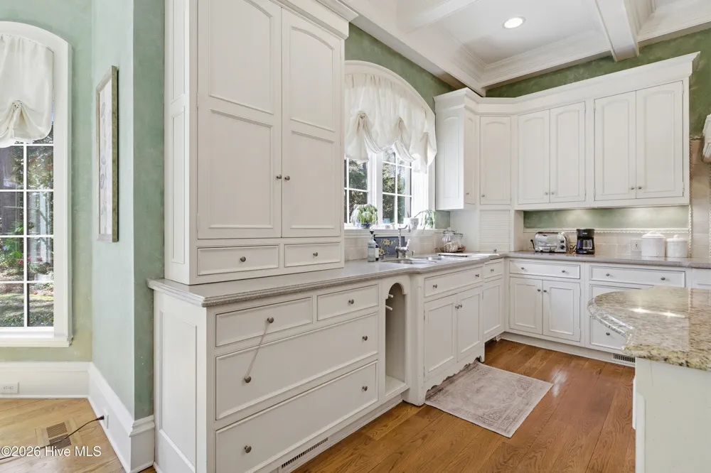 1128 Longleaf Drive Fayetteville, NC 28305