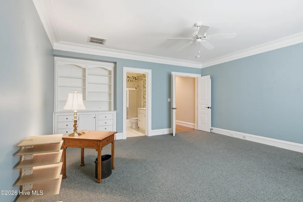 1128 Longleaf Drive Fayetteville, NC 28305