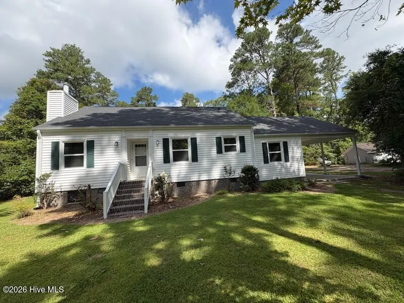 207 Talbot Street Whiteville, NC 28472