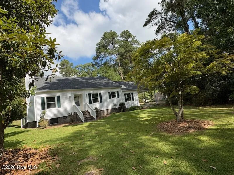 207 Talbot Street Whiteville, NC 28472