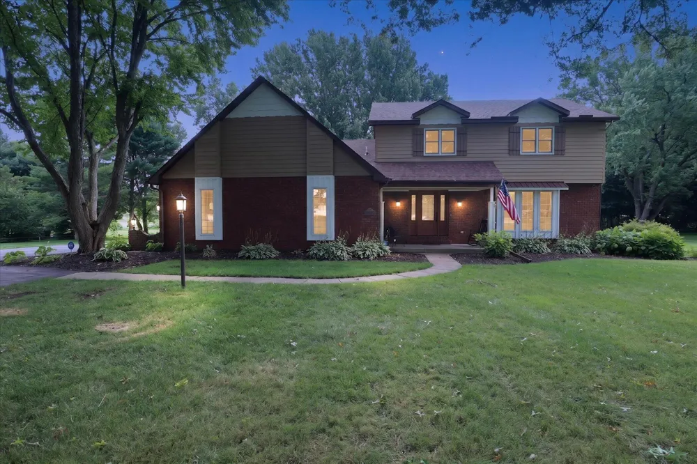 22279 Loupee Drive Cassopolis, MI 49031