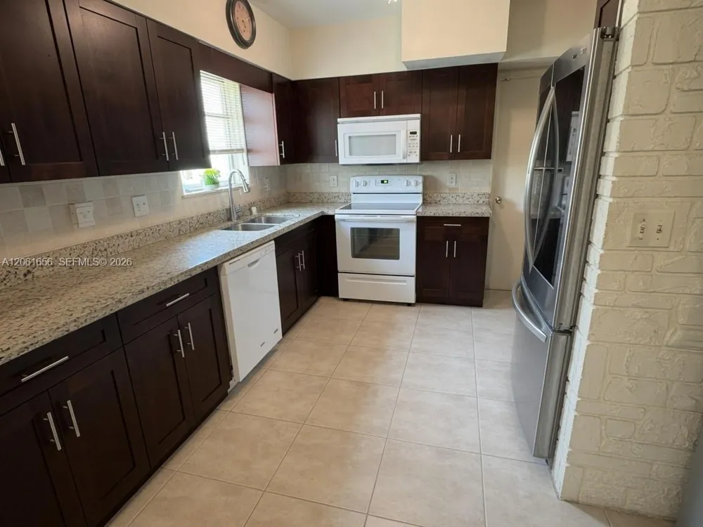 91 Fronton Blvd Dania Beach, FL 33004