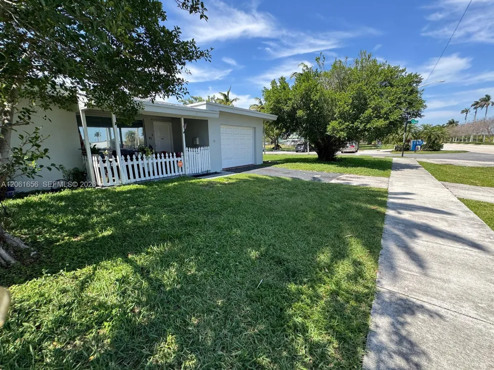 91 Fronton Blvd Dania Beach, FL 33004