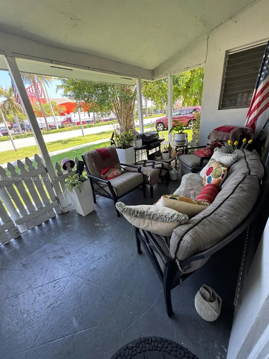 91 Fronton Blvd Dania Beach, FL 33004