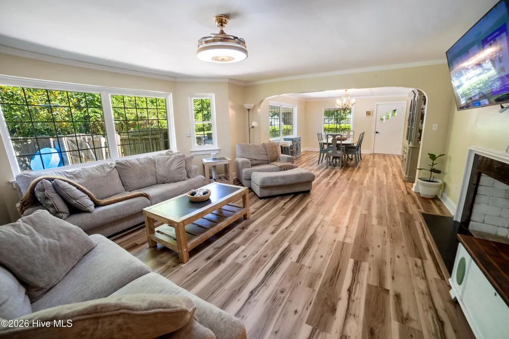 413 Franklin Street Whiteville, NC 28472