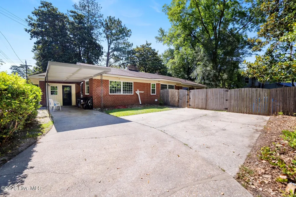 413 Franklin Street Whiteville, NC 28472