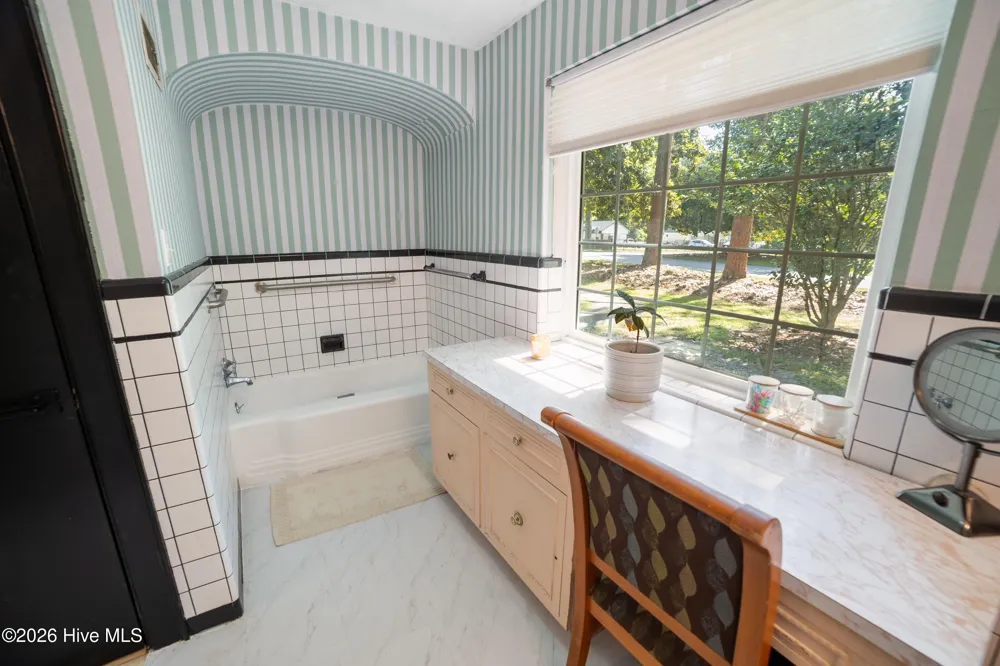 413 Franklin Street Whiteville, NC 28472