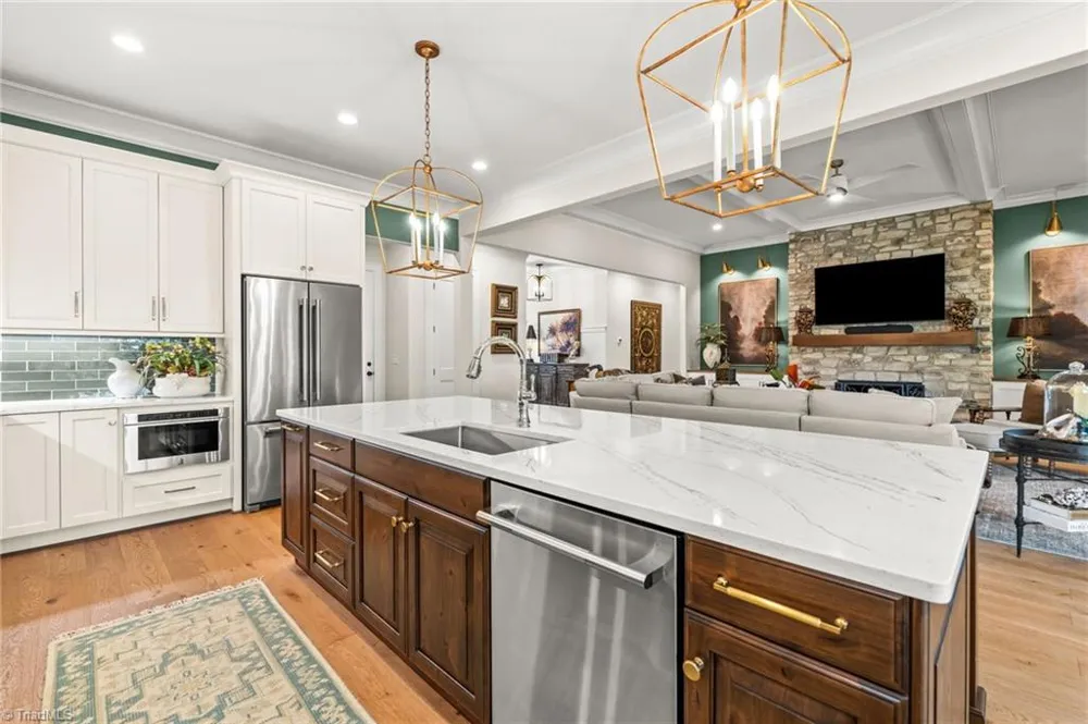 8111 Falcon Trail Oak Ridge, NC 27310