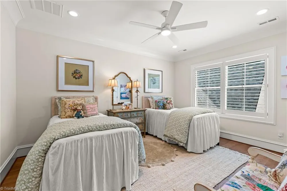 8111 Falcon Trail Oak Ridge, NC 27310