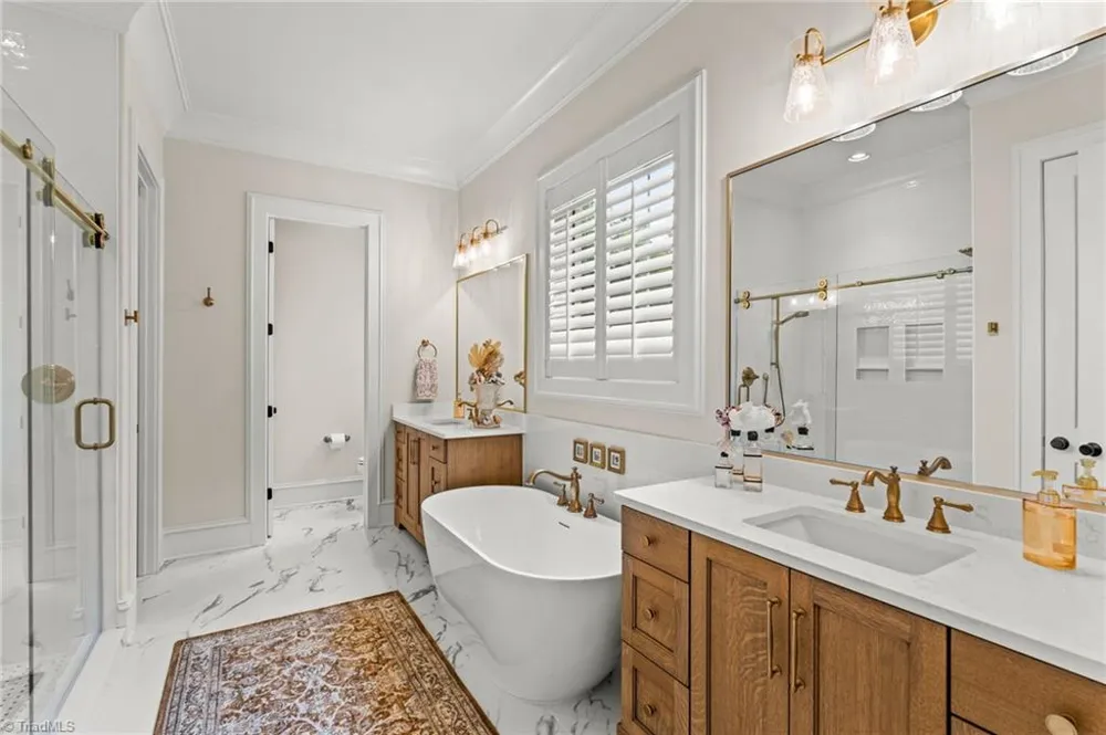 8111 Falcon Trail Oak Ridge, NC 27310