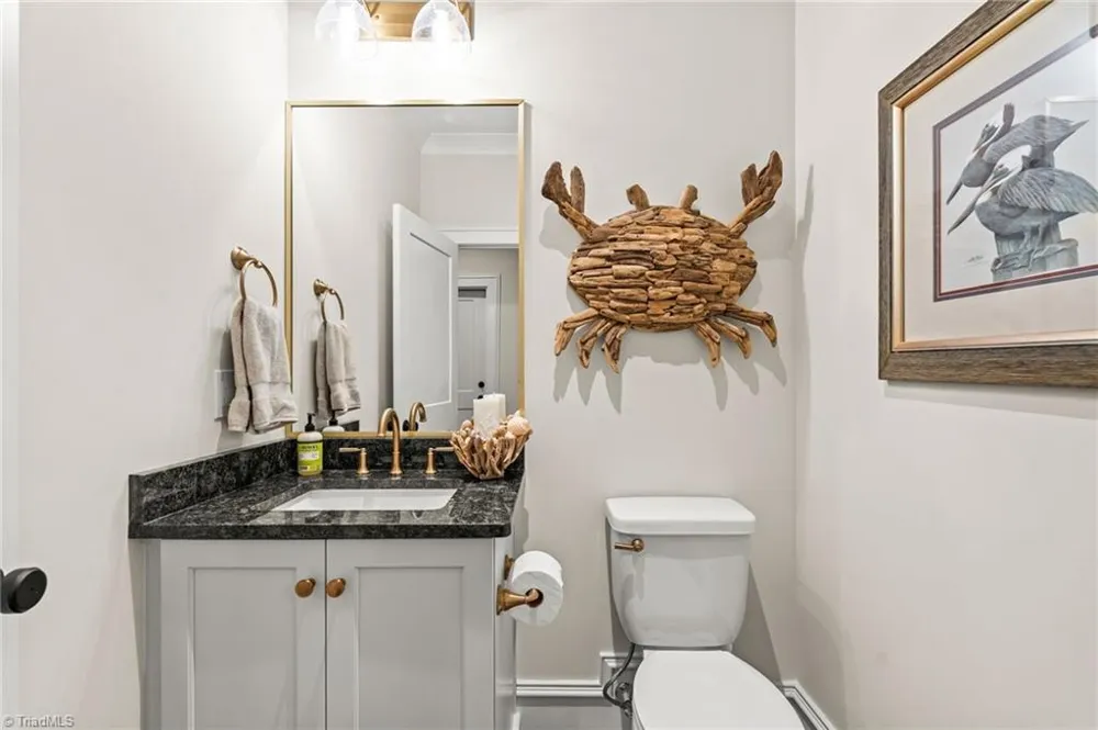 8111 Falcon Trail Oak Ridge, NC 27310
