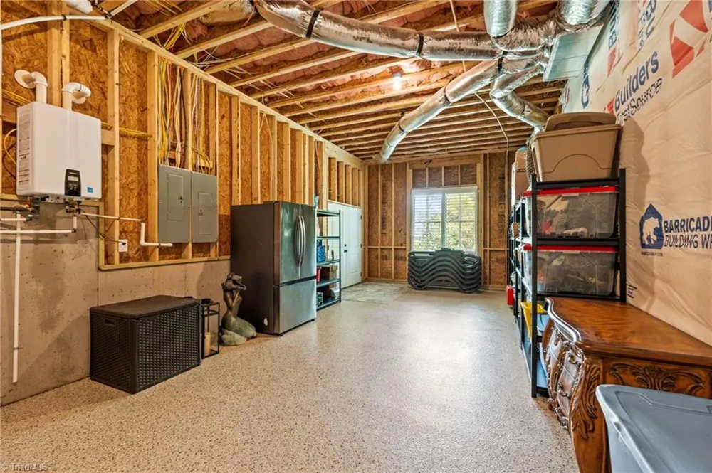 8111 Falcon Trail Oak Ridge, NC 27310