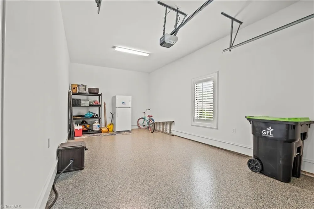 8111 Falcon Trail Oak Ridge, NC 27310