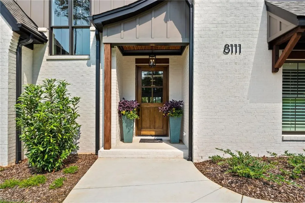 8111 Falcon Trail Oak Ridge, NC 27310